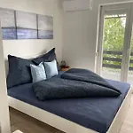 Holiday home Lakeside Balatonszarszo