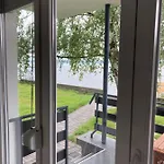 Lakeside Holiday home Balatonszarszo
