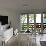 Lakeside 度假居 巴拉顿扎佐